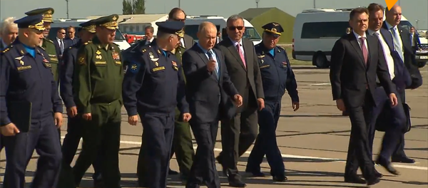 普京參觀攜帶“匕首”高超音速導彈的米格-31截擊機 普京參觀攜帶“匕首”高超音速導彈的米格-31截擊機 - 俄羅斯衛星通訊社