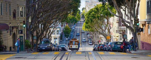 舊金山 - 俄羅斯衛星通訊社