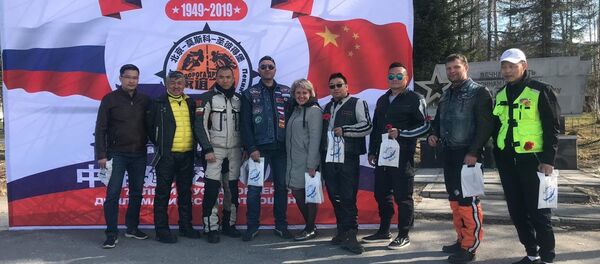 “友谊之路”俄中联合骑行活动摩托车队抵达贝加尔斯克 - 俄罗斯卫星通讯社