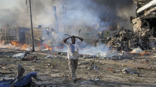 Последствия взрыва в центре Могадишо, Сомали - 俄羅斯衛星通訊社