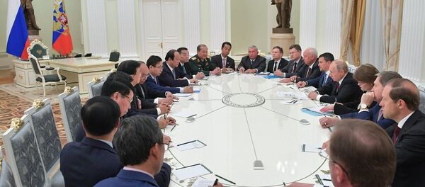 普京:俄越扩大经济、政治合作 普京:俄越扩大经济、政治合作 - 俄罗斯卫星通讯社