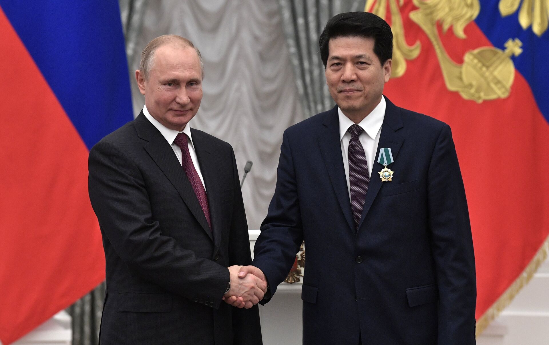 俄罗斯总统普京荣获首枚中国国家级最高荣誉勋章 - 2018年6月8日, 俄罗斯卫星通讯社