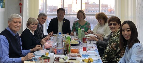 中俄人文合作发展中心团建活动 中俄人文合作发展中心团建活动 - 俄罗斯卫星通讯社