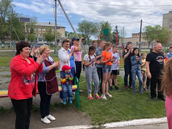 据叶莲娜说,这是他们中心第一次举办这样的活动。 据叶莲娜说,这是他们中心第一次举办这样的活动。 - 俄罗斯卫星通讯社