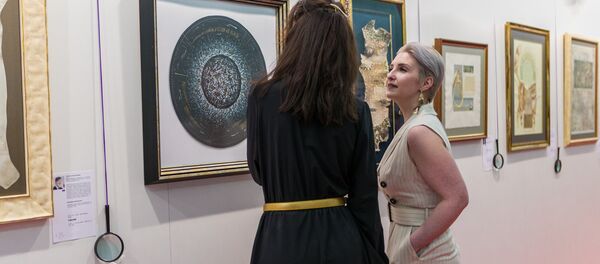 俄中庆祝两国建交70周年书法展开幕 - 俄罗斯卫星通讯社