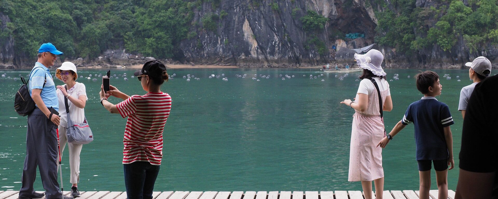 俄旅游运营商协会：俄罗斯人对越南旅游需求呈爆发式增长 - 俄罗斯卫星通讯社, 1920, 30.03.2025