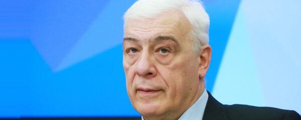 叶夫根尼∙布任斯基 - 俄罗斯卫星通讯社