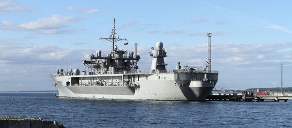 美国指挥舰驶入波罗的海 - 俄罗斯卫星通讯社