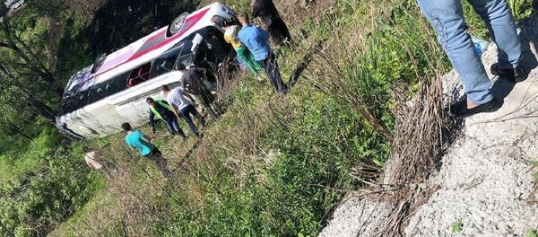 俄內務部：濱海邊疆區載有中國遊客的旅遊大巴側翻 - 俄羅斯衛星通訊社