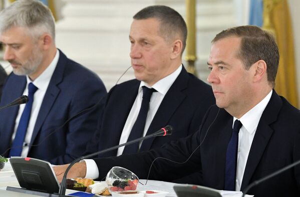 俄羅斯總理德米特里·梅德韋傑夫和正在俄羅斯進行國事訪問的中國國家主席習近平會晤 - 俄羅斯衛星通訊社