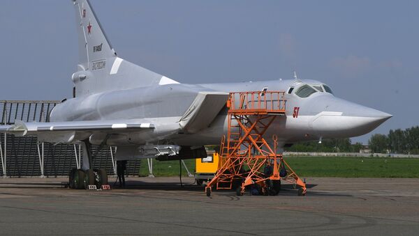 Дальний сверхзвуковой ракетоносец-бомбардировщик Ту-22М3 - 俄羅斯衛星通訊社