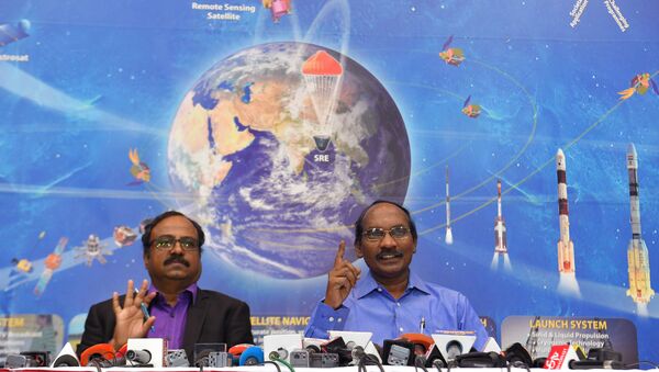 媒體：印度擬於7月中期發射“月船2號”探測器 - 俄羅斯衛星通訊社