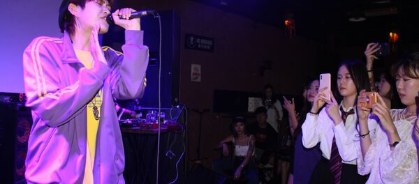 Livehouse和网络点击：中国的地下文化如何生存 - 俄罗斯卫星通讯社