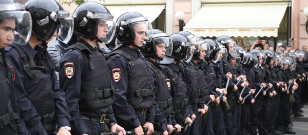 200余人因在莫斯科中心參加未經批准的活動被警方拘留 200余人因在莫斯科中心參加未經批准的活動被警方拘留 - 俄羅斯衛星通訊社