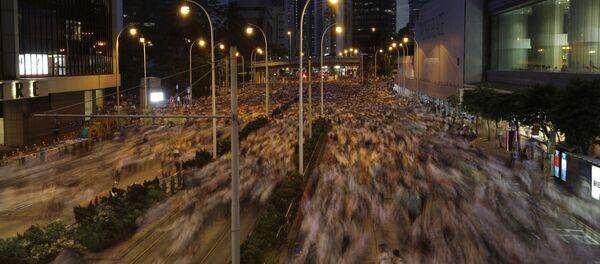 中国国务院港澳办:坚决支持香港政府和警方依法处置暴力冲击立法会事件 中国国务院港澳办:坚决支持香港政府和警方依法处置暴力冲击立法会事件 - 俄罗斯卫星通讯社