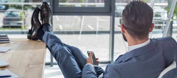 专家指出工作时间过长的一大危害 - 俄罗斯卫星通讯社