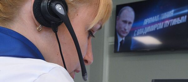 克宫:普京“直播连线”受俄罗斯人的欢迎 克宫:普京“直播连线”受俄罗斯人的欢迎 - 俄罗斯卫星通讯社