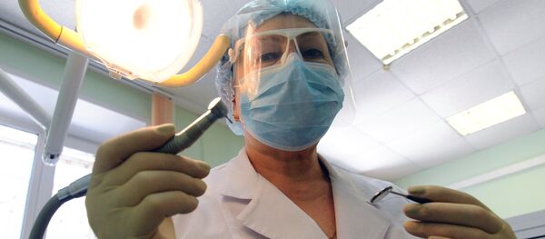 专家：应常看牙医 - 俄罗斯卫星通讯社