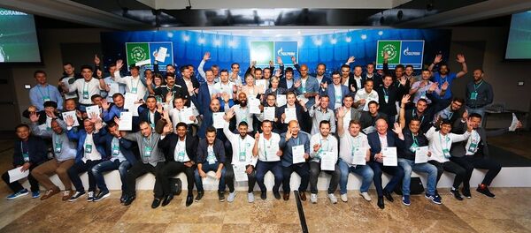 “足球-友誼”項目開起了國際兒童足球教練學院 “足球-友誼”項目開起了國際兒童足球教練學院 - 俄羅斯衛星通訊社