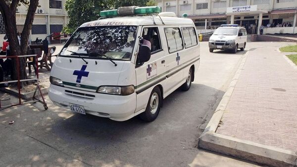 柬埔寨救護車 - 俄羅斯衛星通訊社