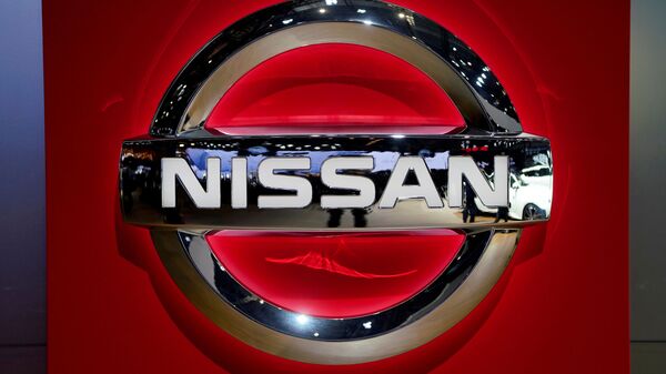 Логотип компании Nissan - 俄罗斯卫星通讯社