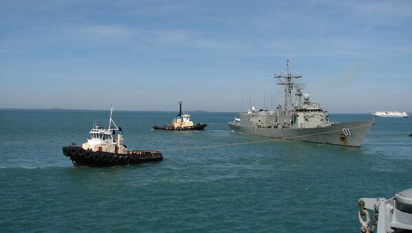 HMAS Adelaide Leaves the Port of Darwin  - 俄罗斯卫星通讯社