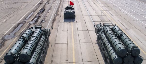 Зенитные ракетные системы С-400. Архивное фото - 俄罗斯卫星通讯社