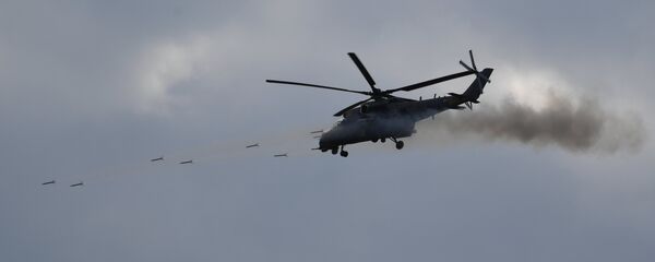 Вертолет Ми-35м во время динамического показа современных и перспективных образцов вооружений, военной и специальной техникина V Международном военно-техническом форуме Армия-2019. - 俄羅斯衛星通訊社