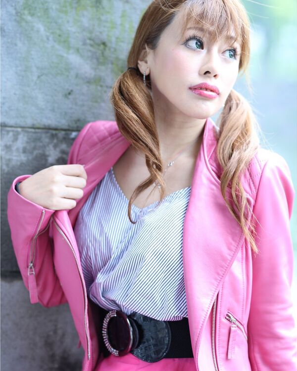 日本女子为博他人夸奖做300次整容手术 - 俄罗斯卫星通讯社