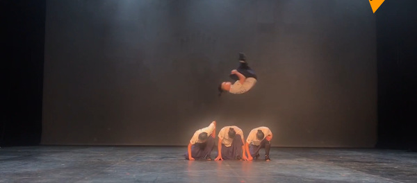 成家班·龙韵武艺团“功夫芭蕾”在莫斯科排练演出 - 俄罗斯卫星通讯社