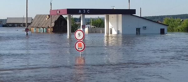 俄軍醫抵達伊爾庫茨克州救治水災傷者 - 俄羅斯衛星通訊社