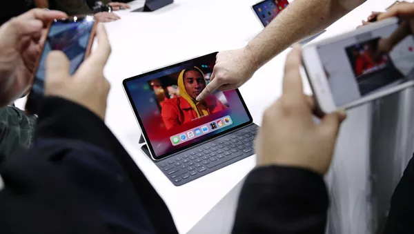 蘋果發佈新款MacBook Air 首次搭載魔術鍵盤 - 俄羅斯衛星通訊社