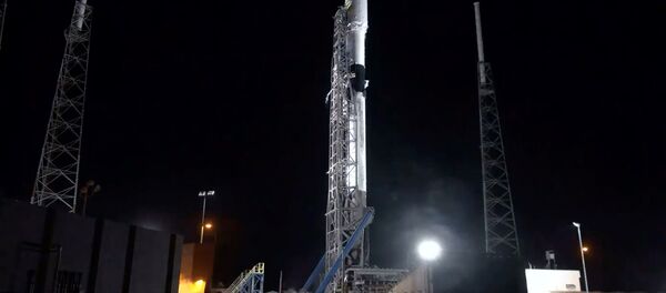 马斯克：执行“星链”发射任务的“猎鹰9”号一台发动机在发射时关机 - 俄罗斯卫星通讯社