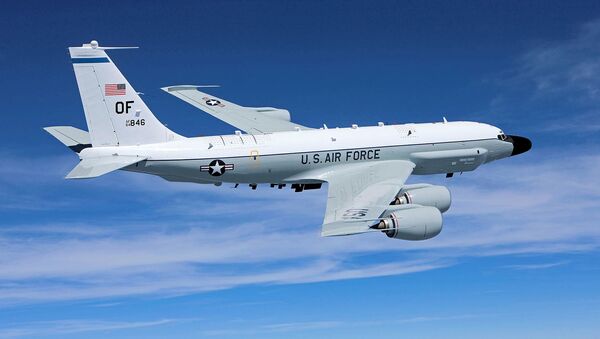 Стратегический разведывательный самолет ВВС США RC-135V - 俄罗斯卫星通讯社