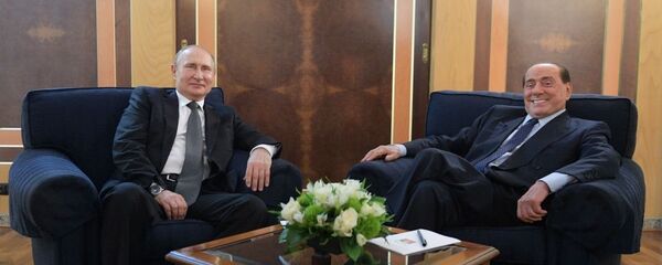 普京在羅馬機場會見貝盧斯科尼 - 俄羅斯衛星通訊社