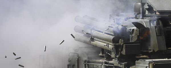 Зенитный ракетно-пушечный комплекс Панцирь-С1  - 俄罗斯卫星通讯社