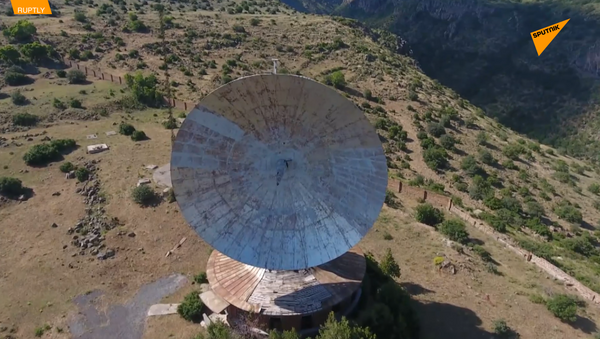 航拍亚美尼亚境内前苏联射电望远镜 - 俄罗斯卫星通讯社