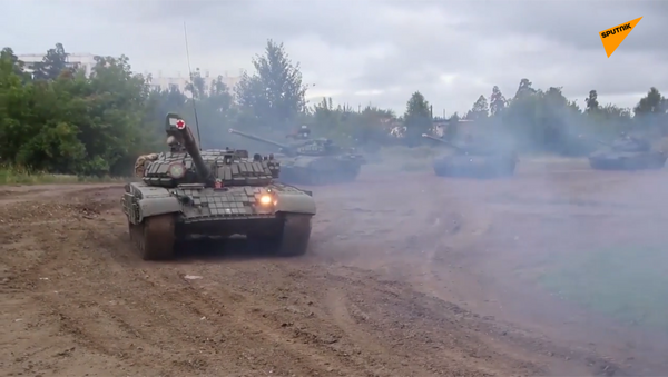 车里雅宾斯克附近举行大型坦克演习 - 俄罗斯卫星通讯社