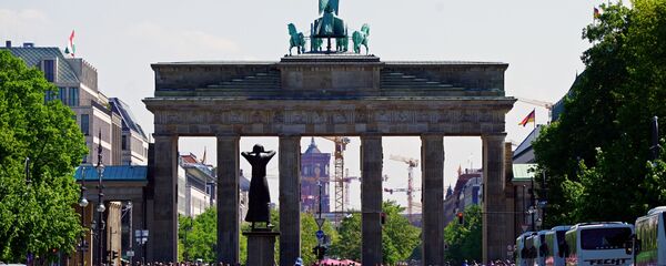Вид на Бранденбургские ворота в Берлине - 俄羅斯衛星通訊社