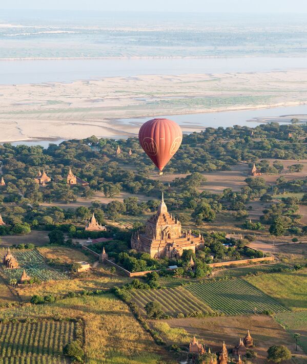 缅甸蒲甘古寺上空的热气球 - 俄罗斯卫星通讯社