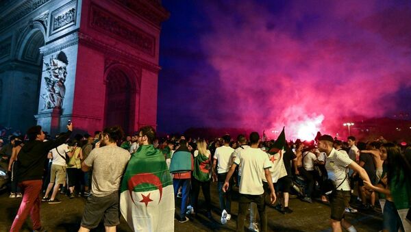 阿爾及利亞在非洲國家杯上獲勝後約200人在法國被抓 - 俄羅斯衛星通訊社