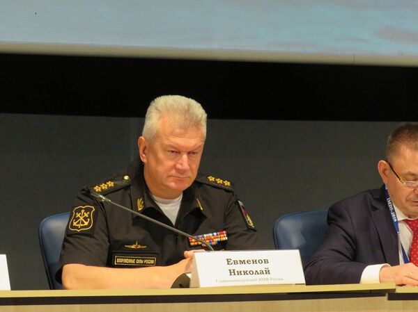 俄羅斯海軍總司令尼古拉·耶夫米諾夫 俄羅斯海軍總司令尼古拉·耶夫米諾夫 - 俄羅斯衛星通訊社