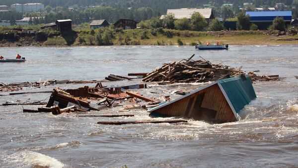 俄罗斯将在秋天雨季到来前修复安加拉河流域洪灾灾区堤坝 - 俄罗斯卫星通讯社