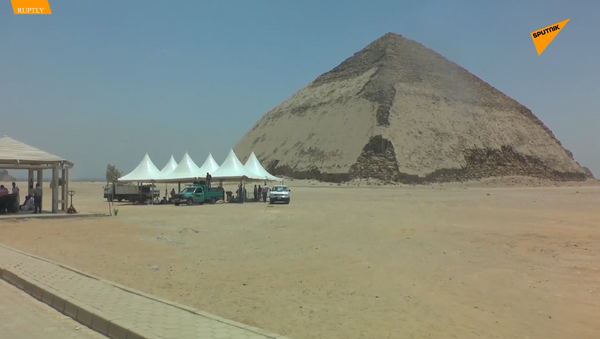 埃及4500年歷史的彎曲金字塔向遊客開放 - 俄羅斯衛星通訊社