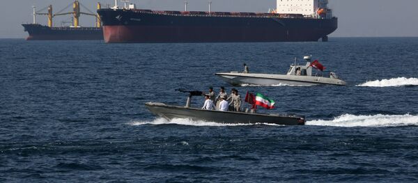 Иранские солдаты принимают участие в «Национальном дне Персидского залива» в Ормузском проливе - 俄罗斯卫星通讯社