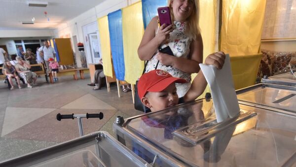 乌克兰议会提前选举 - 俄罗斯卫星通讯社