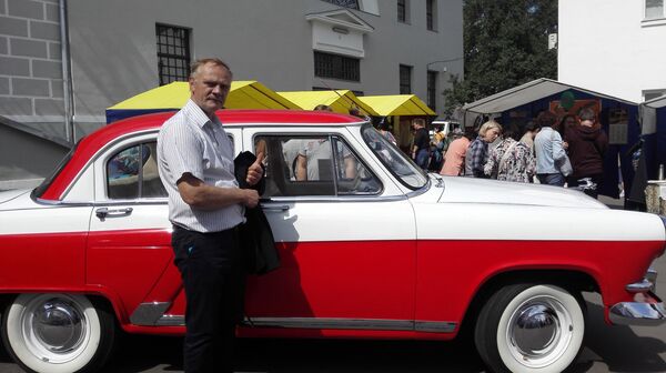 彼得·西德羅夫認為,GAZ-21型“伏爾加”是最為可靠的蘇聯車 彼得·西德羅夫認為,GAZ-21型“伏爾加”是最為可靠的蘇聯車 - 俄羅斯衛星通訊社