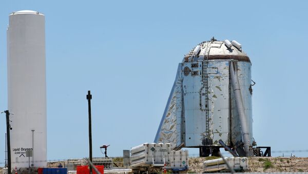 Экспериментальный космический корабль Starhopper на испытательном полигоне в Бока-Чика-Бич - 俄羅斯衛星通訊社