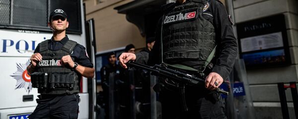 叙利亚伊德利卜局势恶化 俄驻土大使馆警卫加强 叙利亚伊德利卜局势恶化 俄驻土大使馆警卫加强 - 俄罗斯卫星通讯社