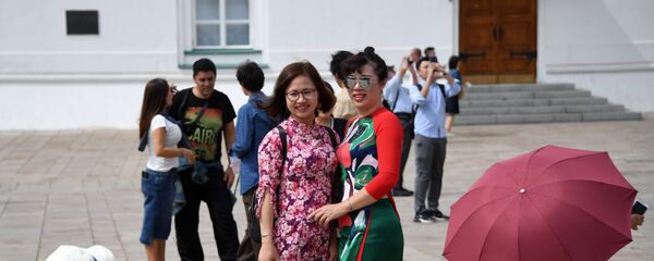 中國遊客，克里姆林宮 - 俄羅斯衛星通訊社